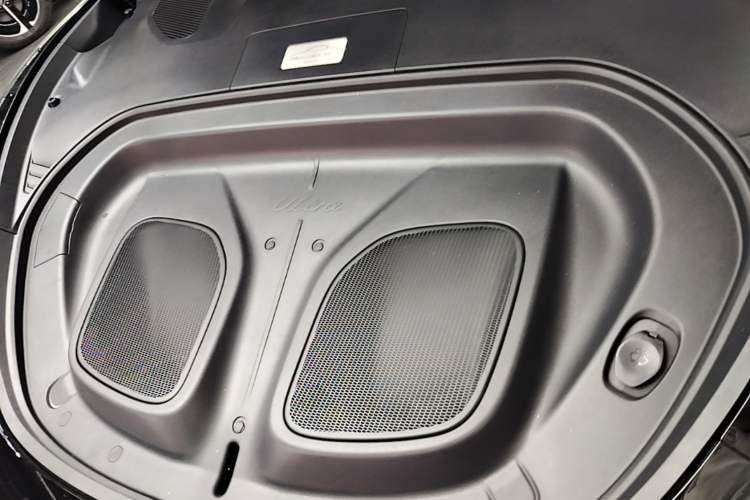 Used Xiaomi Auto SU7 Ultra 2025 Ultra Model Engine Bay