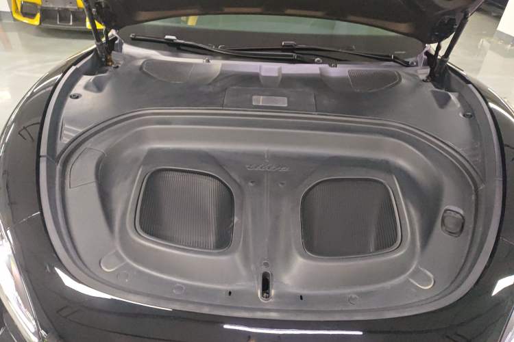 Used Xiaomi Auto SU7 Ultra 2025 Ultra Model Engine Bay