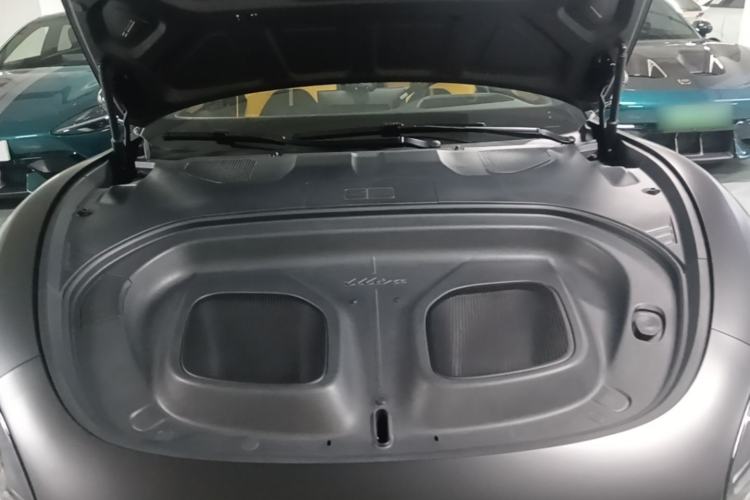 Used Xiaomi Auto SU7 Ultra 2025 Ultra Model Engine Bay