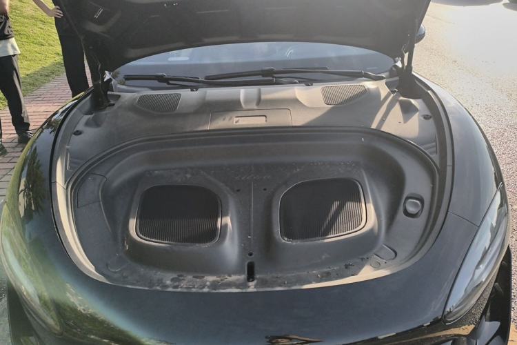 Used Xiaomi Auto SU7 Ultra 2025 Ultra Model Engine Bay