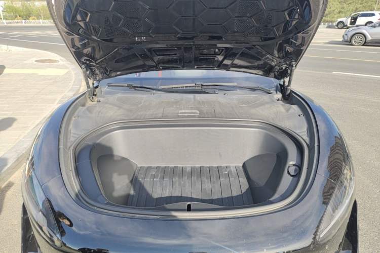 Used Xiaomi Auto SU7 Ultra 2025 Ultra Model Engine Bay