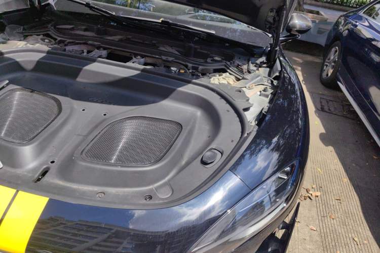 Used Xiaomi Auto SU7 Ultra 2025 Ultra Model Engine Bay Left