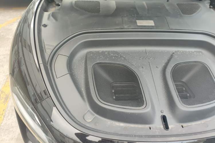 Used Xiaomi Auto SU7 Ultra 2025 Ultra Model Engine Bay Right