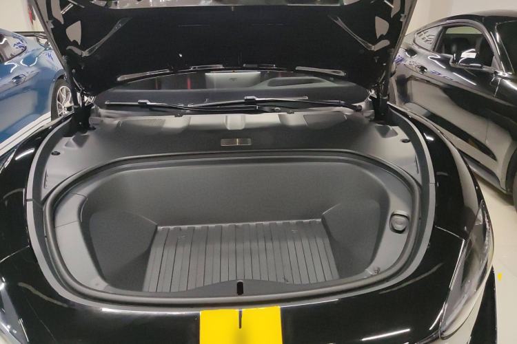 Used Xiaomi Auto SU7 Ultra 2025 Ultra Model Engine Bay