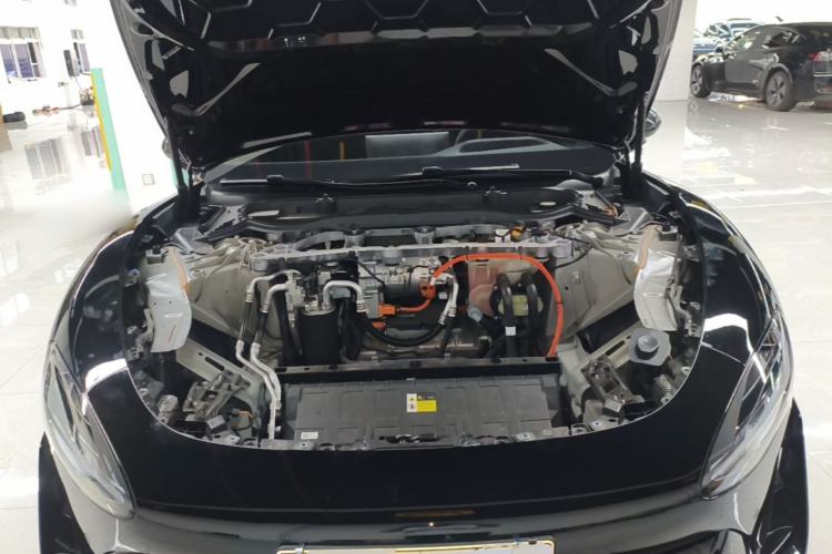 Used Xiaomi Auto SU7 Ultra 2025 Ultra Model Engine Bay