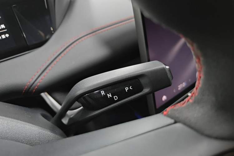 Used Xiaomi Auto SU7 Ultra 2025 Ultra Model Gear Lever
