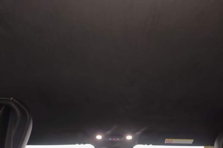 Used Xiaomi Auto SU7 Ultra 2025 Ultra Model Headliner