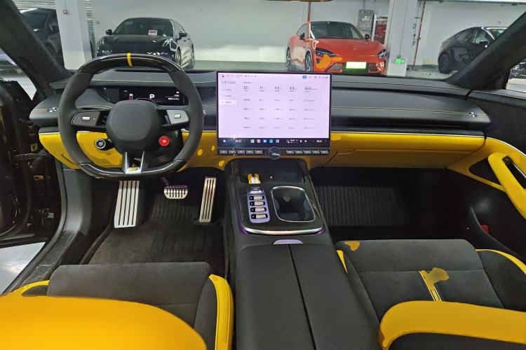 Used Xiaomi Auto SU7 Ultra 2025 Ultra Model Interior 2