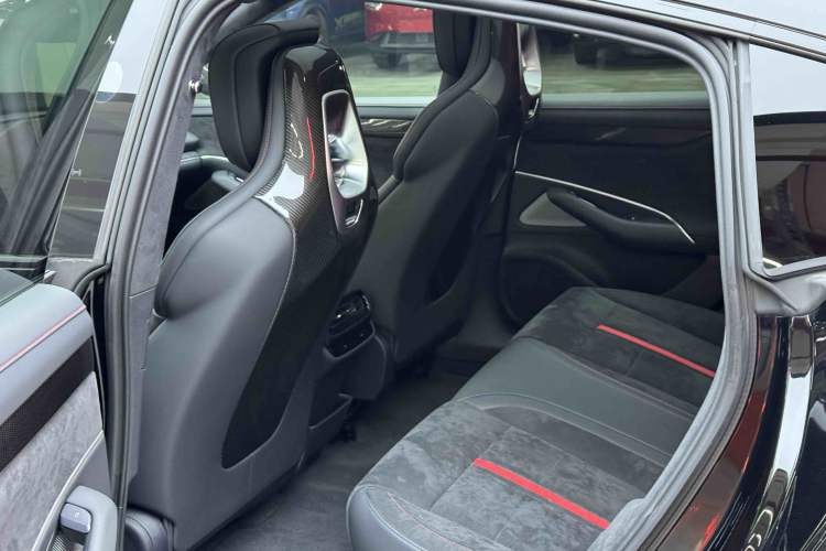 Used Xiaomi Auto SU7 Ultra 2025 Ultra Model Interior 2