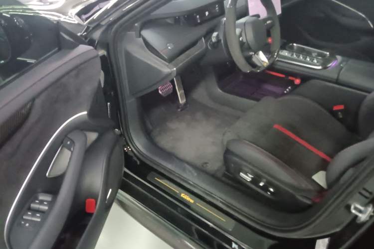 Used Xiaomi Auto SU7 Ultra 2025 Ultra Model Interior 3