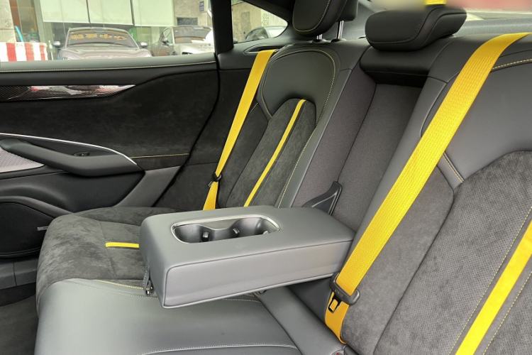 Used Xiaomi Auto SU7 Ultra 2025 Ultra Model Interior 9