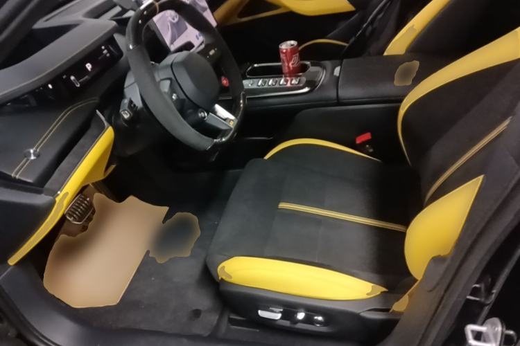 Used Xiaomi Auto SU7 Ultra 2025 Ultra Model Left Front Seat