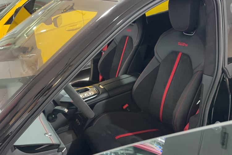 Used Xiaomi Auto SU7 Ultra 2025 Ultra Model Left Front Seat
