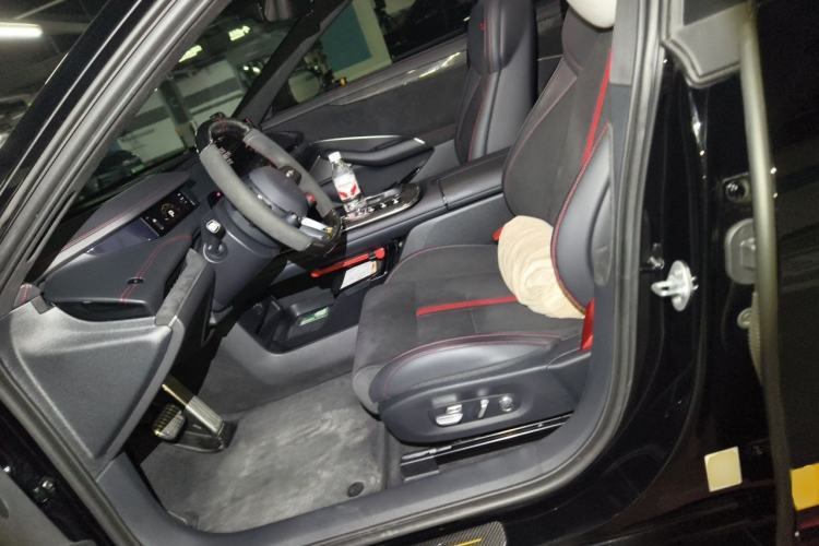 Used Xiaomi Auto SU7 Ultra 2025 Ultra Model Left Front Seat