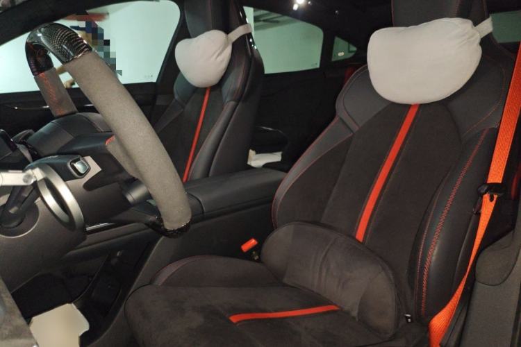 Used Xiaomi Auto SU7 Ultra 2025 Ultra Model Left Front Seat