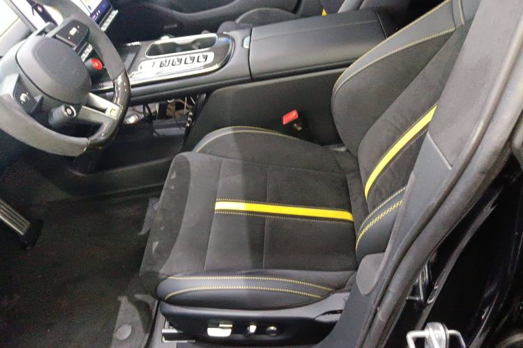 Used Xiaomi Auto SU7 Ultra 2025 Ultra Model Left Front Seat