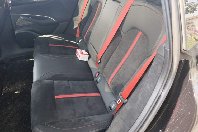 Used Xiaomi Auto SU7 Ultra 2025 Ultra Model Left Rear Seat