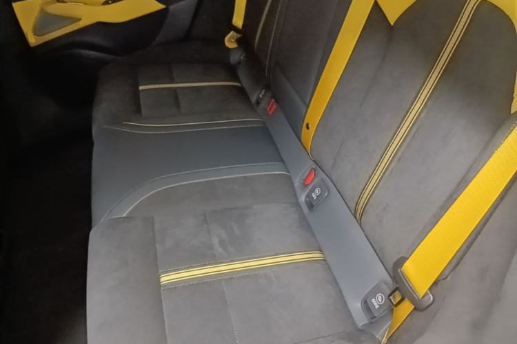 Used Xiaomi Auto SU7 Ultra 2025 Ultra Model Left Rear Seat