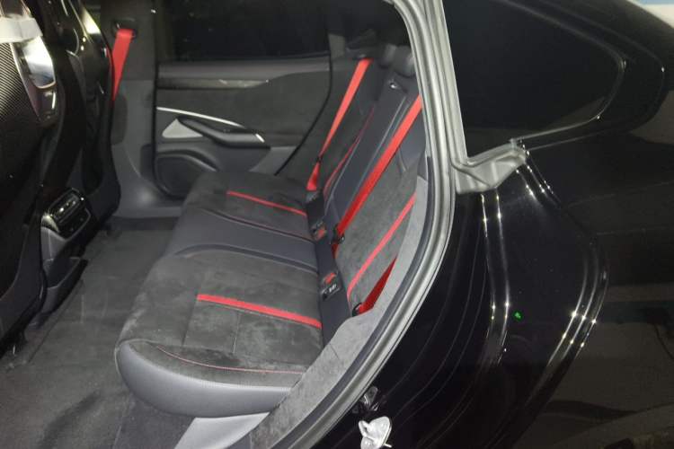 Used Xiaomi Auto SU7 Ultra 2025 Ultra Model Left Rear Seat