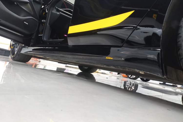 Used Xiaomi Auto SU7 Ultra 2025 Ultra Model Left Side Sill
