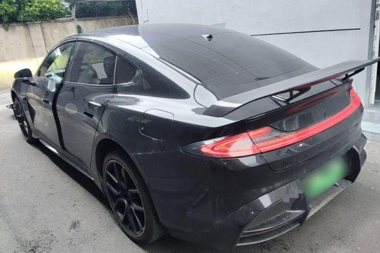 Used Xiaomi Auto SU7 Ultra 2025 Ultra Model Rear Left 45 Deg