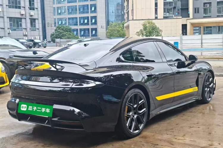 Used Xiaomi Auto SU7 Ultra 2025 Ultra Model Rear Right 45 Deg