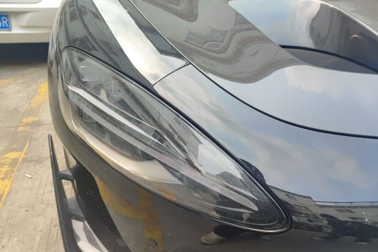 Used Xiaomi Auto SU7 Ultra 2025 Ultra Model Right Front Headlight