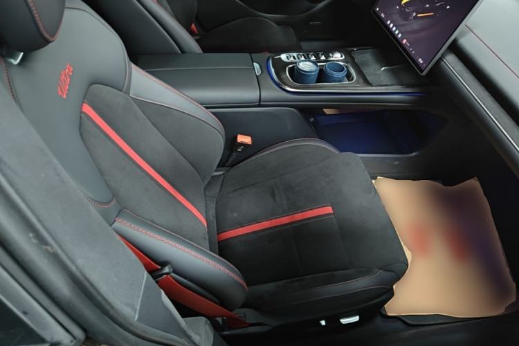 Used Xiaomi Auto SU7 Ultra 2025 Ultra Model Right Front Seat