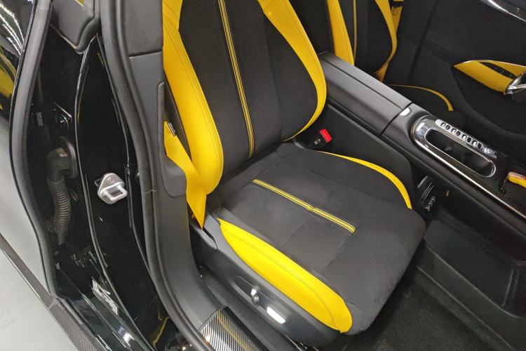 Used Xiaomi Auto SU7 Ultra 2025 Ultra Model Right Front Seat