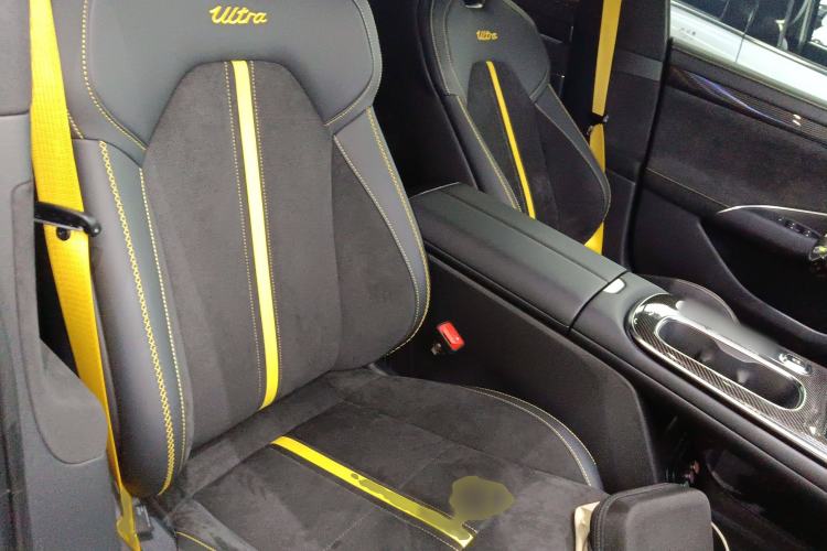 Used Xiaomi Auto SU7 Ultra 2025 Ultra Model Right Front Seat