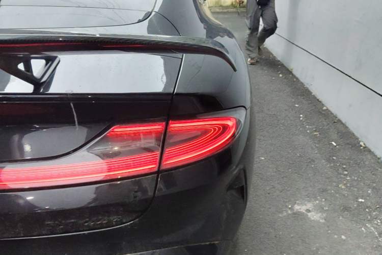 Used Xiaomi Auto SU7 Ultra 2025 Ultra Model Right Rear Taillight