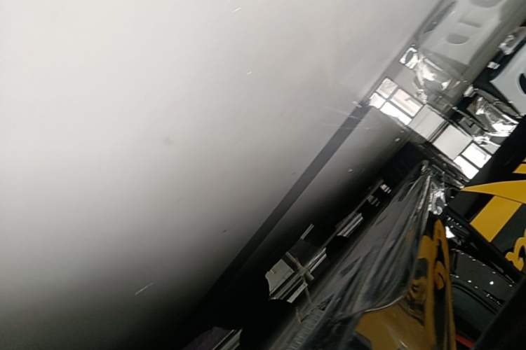 Used Xiaomi Auto SU7 Ultra 2025 Ultra Model Right Side Sill