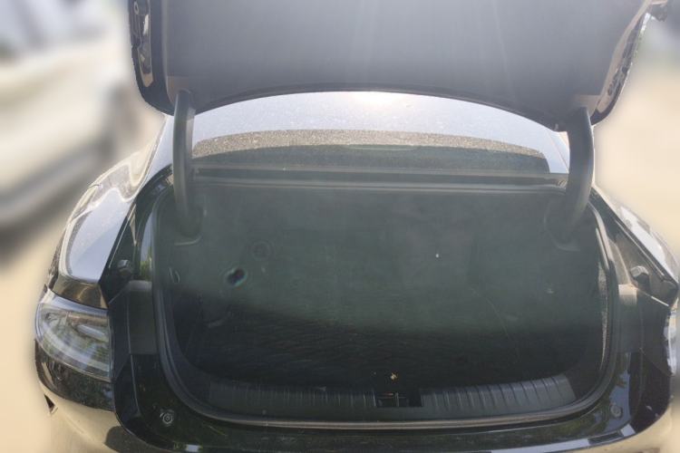 Used Xiaomi Auto SU7 Ultra 2025 Ultra Model Trunk