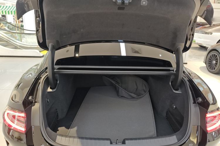 Used Xiaomi Auto SU7 Ultra 2025 Ultra Model Trunk