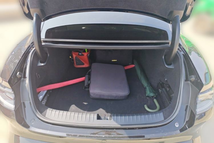 Used Xiaomi Auto SU7 Ultra 2025 Ultra Model Trunk