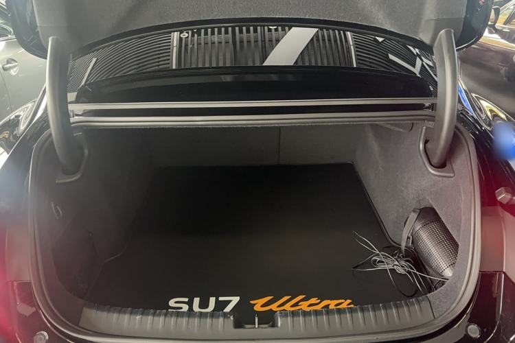 Used Xiaomi Auto SU7 Ultra 2025 Ultra Model Trunk