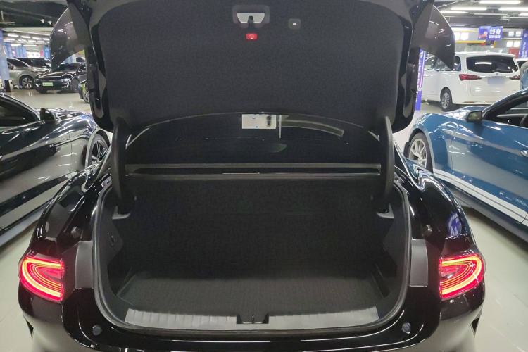 Used Xiaomi Auto SU7 Ultra 2025 Ultra Model Trunk
