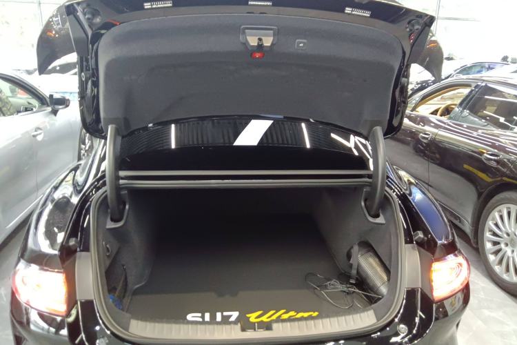 Used Xiaomi Auto SU7 Ultra 2025 Ultra Model Trunk