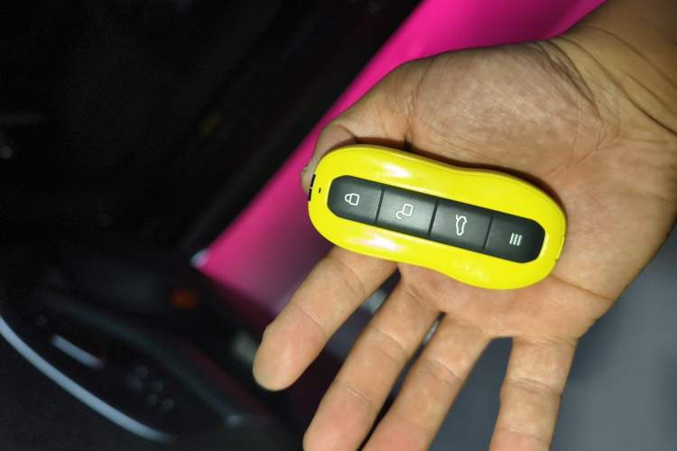 Used Xiaomi Auto SU7 Ultra 2025 Ultra Model Vehicle Key
