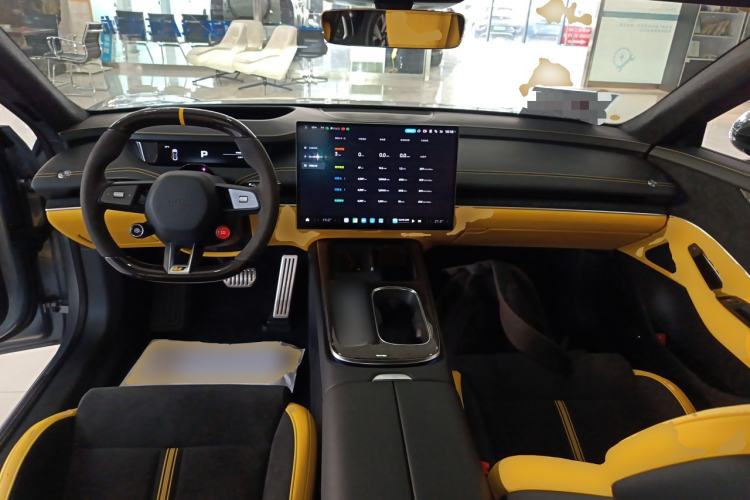 Used Xiaomi Auto SU7 Ultra 2025 Ultra Model Interior 2