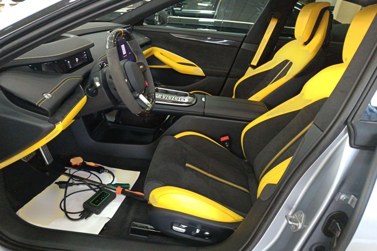 Used Xiaomi Auto SU7 Ultra 2025 Ultra Model Left Front Seat