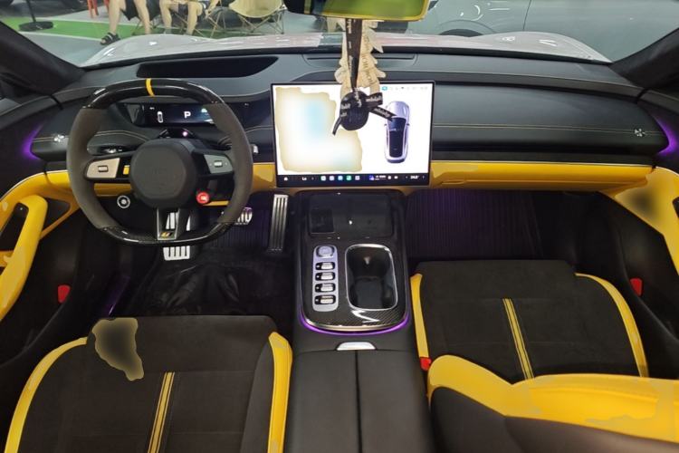 Used Xiaomi Auto SU7 Ultra 2025 Ultra Model Center Console
