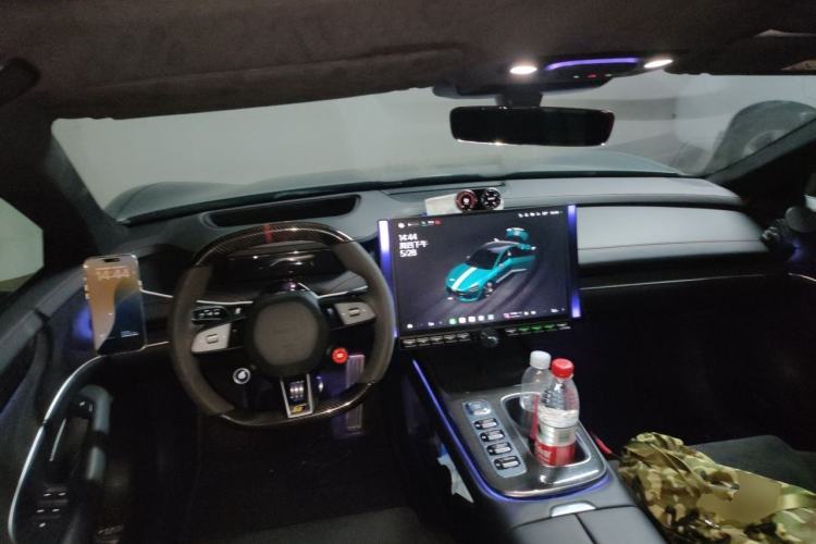 Used Xiaomi Auto SU7 Ultra 2025 Ultra Model Center Console