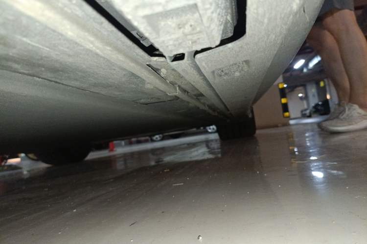 Used Xiaomi Auto SU7 Ultra 2025 Ultra Model Chassis Front Left