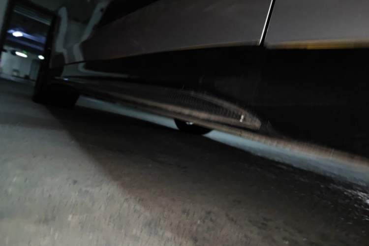 Used Xiaomi Auto SU7 Ultra 2025 Ultra Model Chassis Front Right