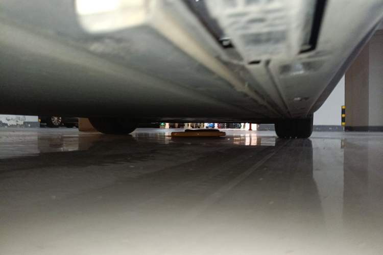 Used Xiaomi Auto SU7 Ultra 2025 Ultra Model Chassis Rear Right