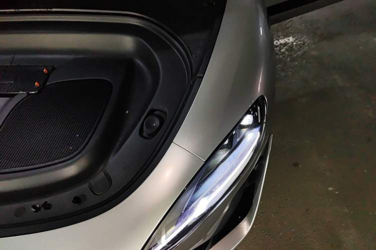 Used Xiaomi Auto SU7 Ultra 2025 Ultra Model Engine Bay Left