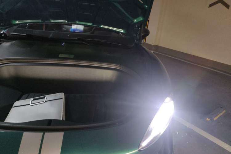 Used Xiaomi Auto SU7 Ultra 2025 Ultra Model Engine Bay Left