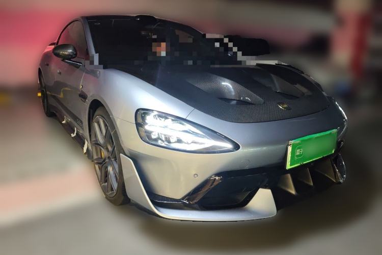 Used Xiaomi Auto SU7 Ultra 2025 Ultra Model Front Right 45 Deg