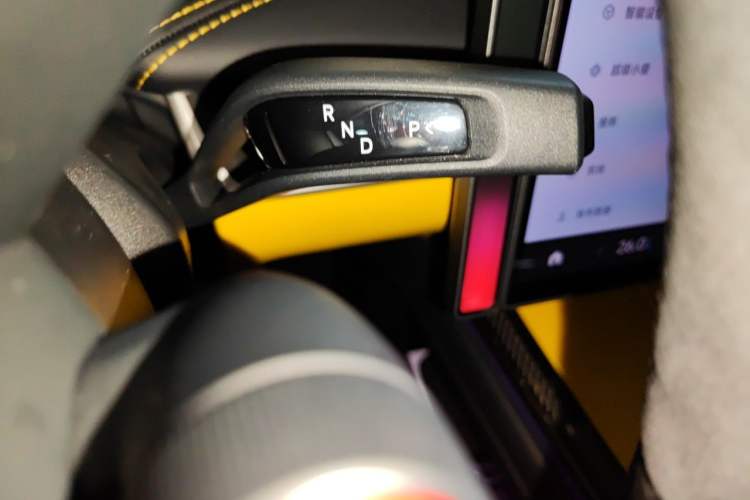 Used Xiaomi Auto SU7 Ultra 2025 Ultra Model Gear Lever